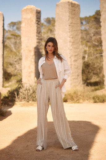Fardeau gold stripe trousers – latte