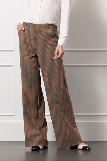 Lexie check trousers – caramel/latte