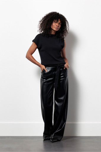 Lexie faux leather trousers – black
