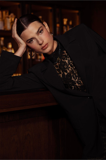 Veda lace top – black